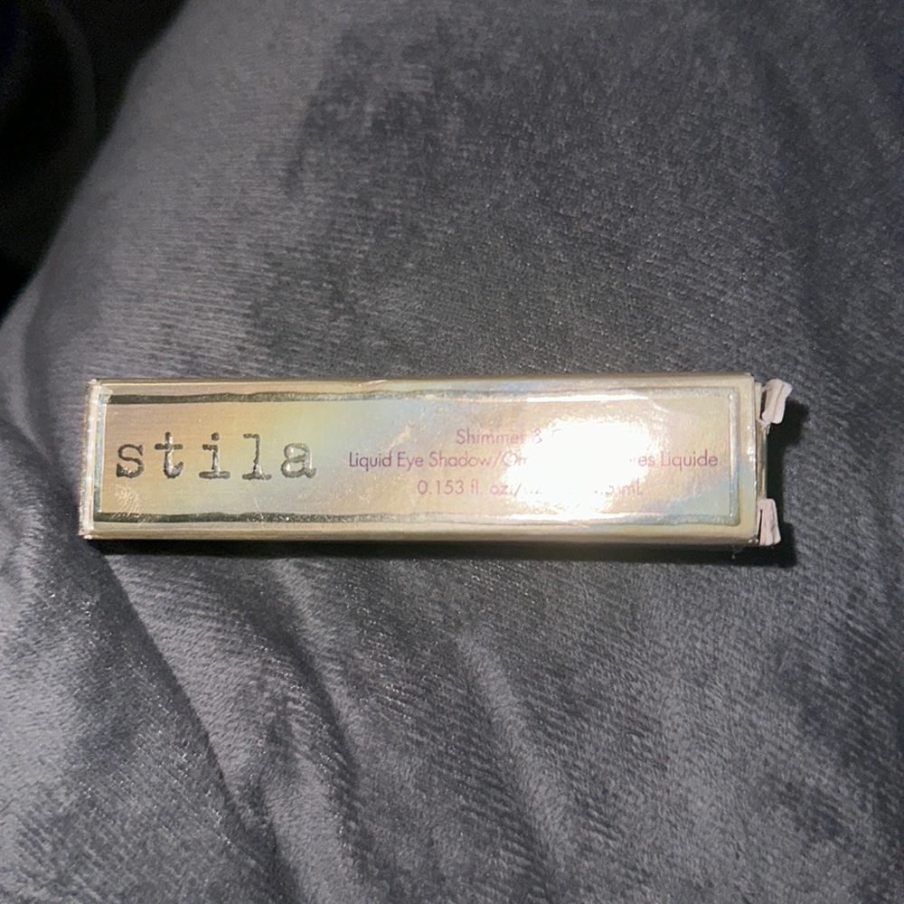 Stila shimmer & glow liquid eye shadow